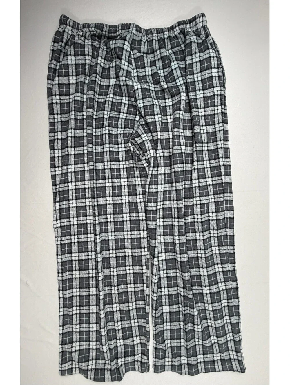 Izod Men's XL Sleepwear Lounge Pants Black and White Plaid